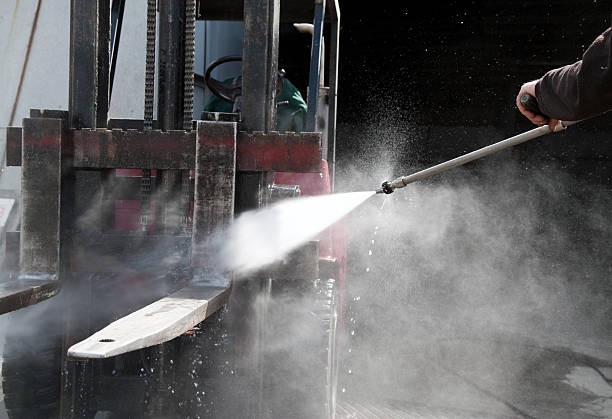 Why Choose Our Certified Pressure Washing Experts for Your Project Needs in Enterprise, UT?